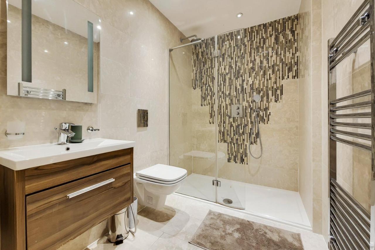 The Gloucester Boutique Apartment