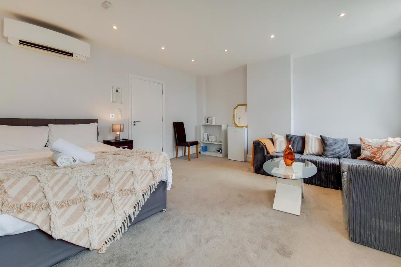 The Gloucester Boutique London
