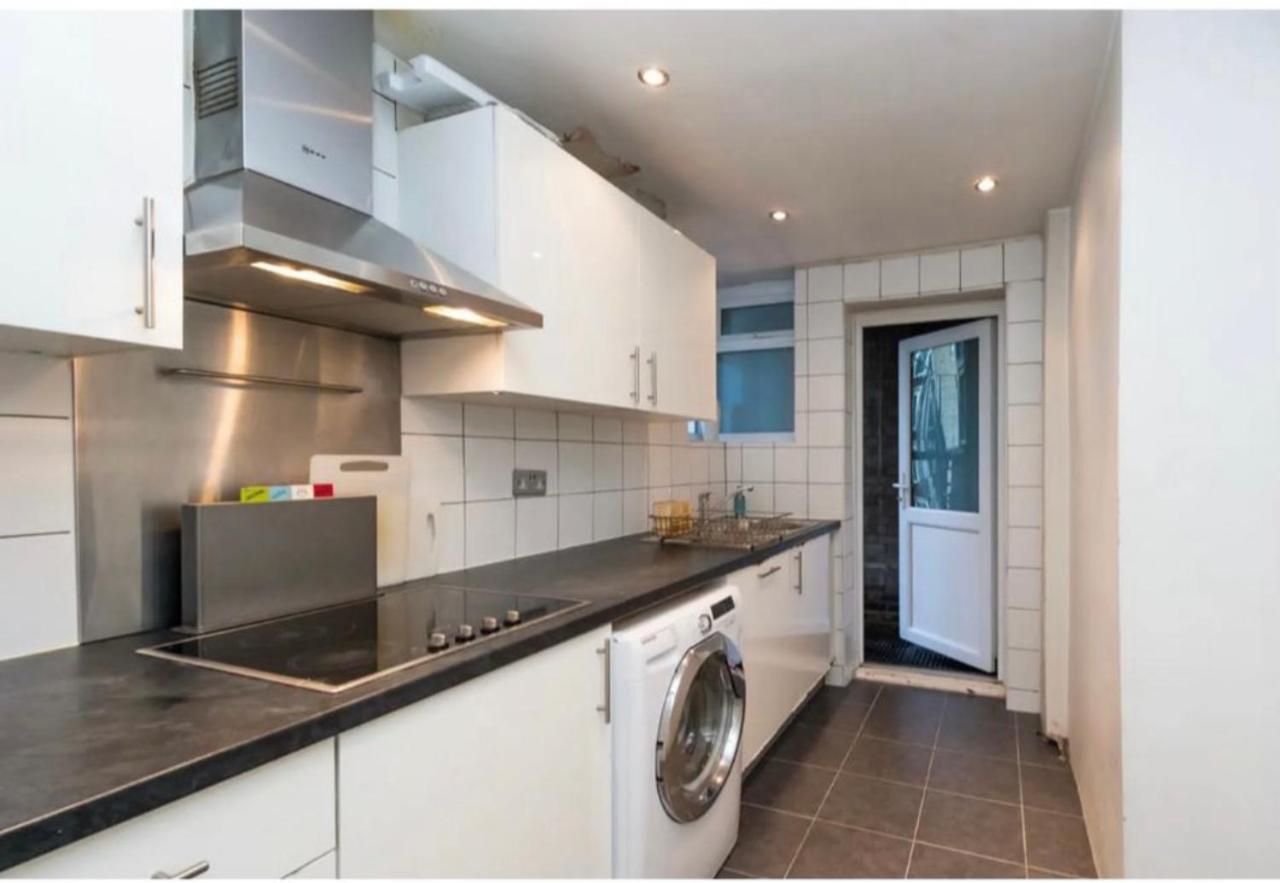 Hyde Park Apartment London