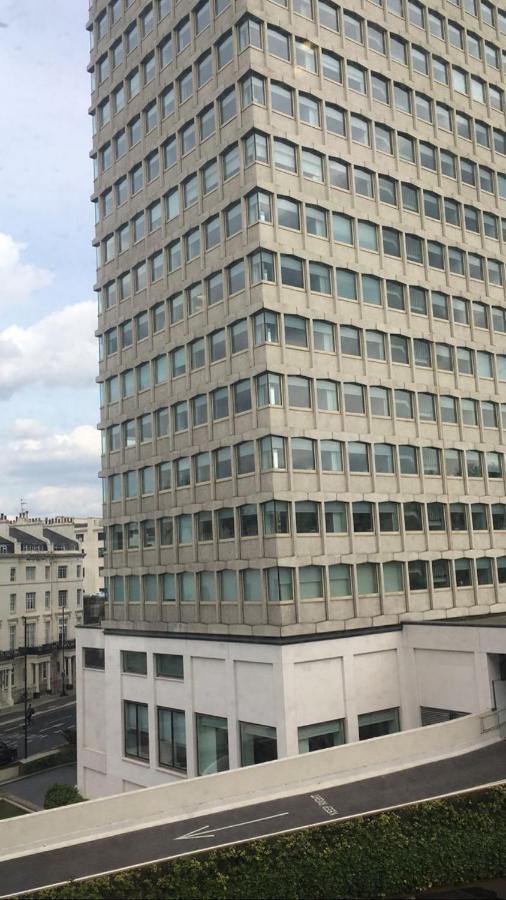 Apartment Hyde Park London