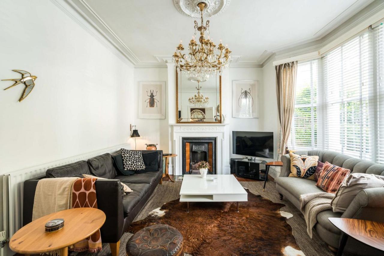 Beautiful 3bd Forest Hill South Ferienhaus