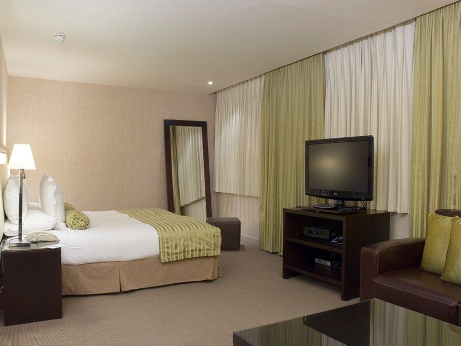 Hotel K West & 4*