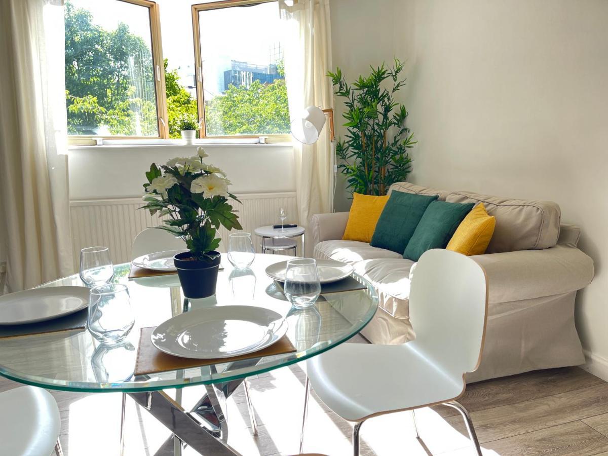 Tower Bridge City Haven King En-suite With Parking Apartment *