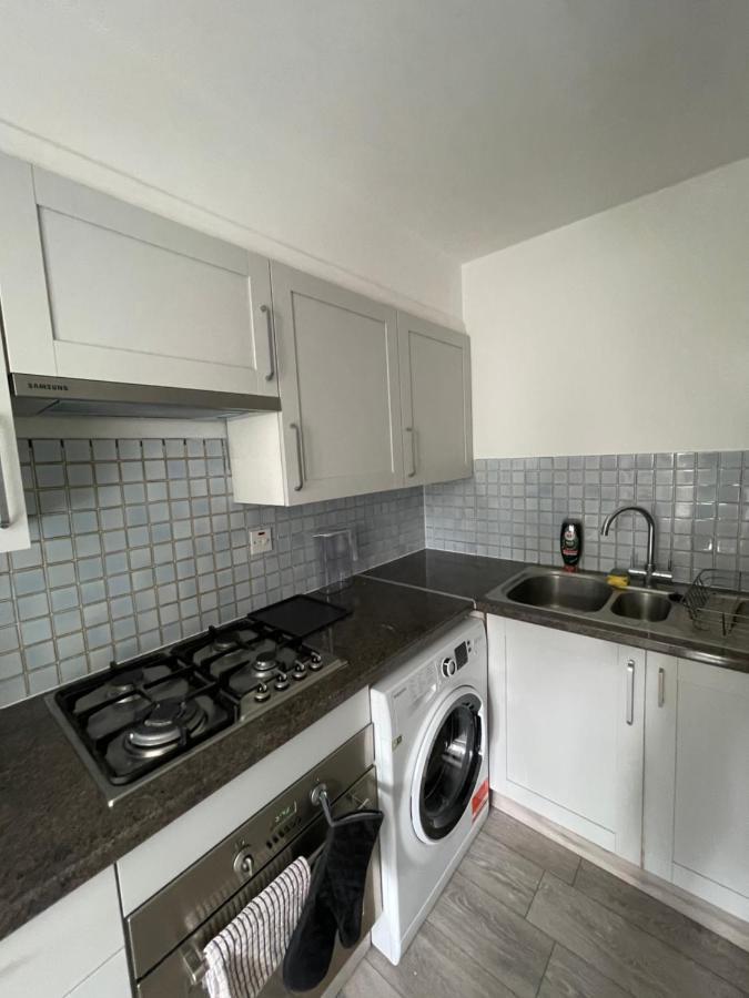 Apartment Tower Bridge City Haven King En-suite With Parking *