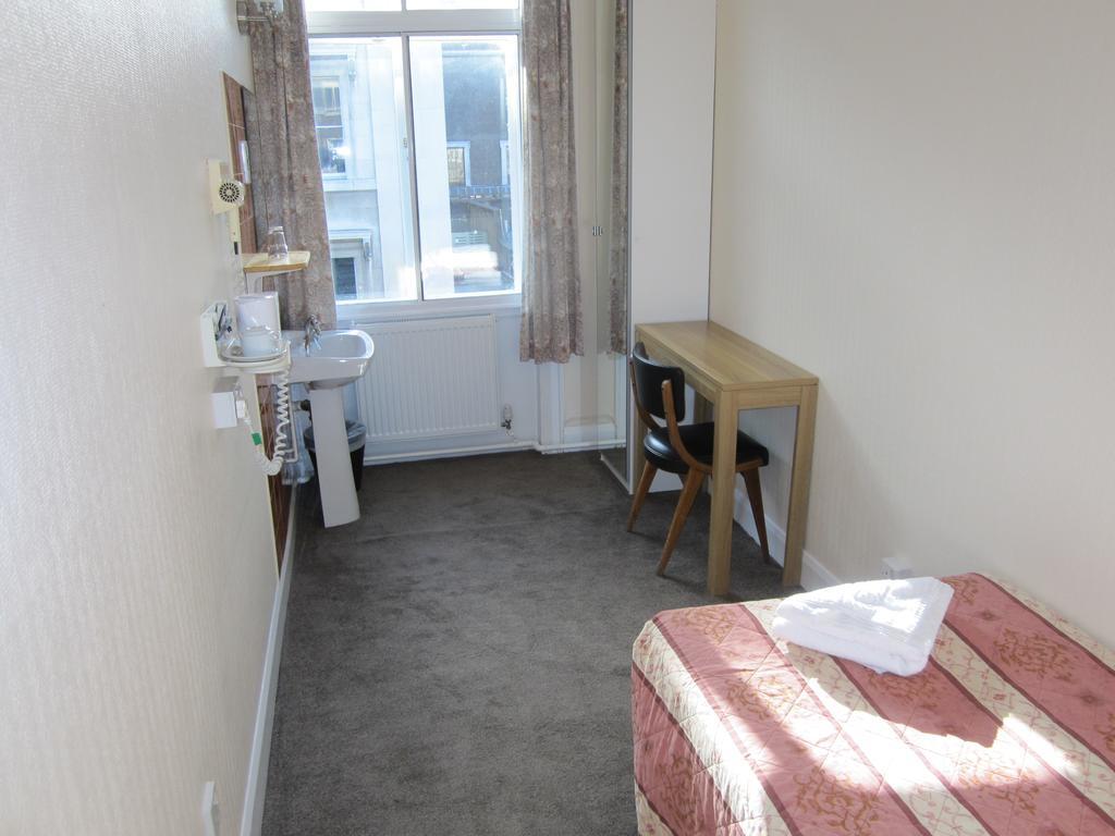 Ruskin Hotel 2*
