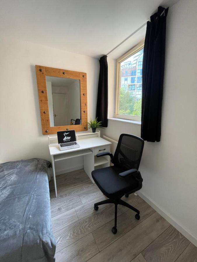 Tower Bridge City Haven King En-suite With Parking Apartment *