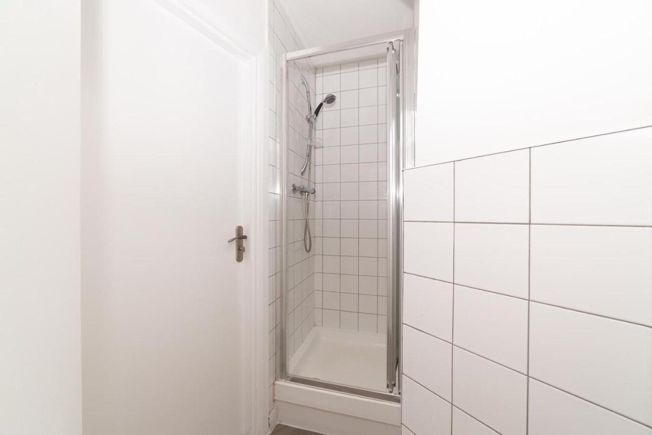 Diana Bed & Breakfast London