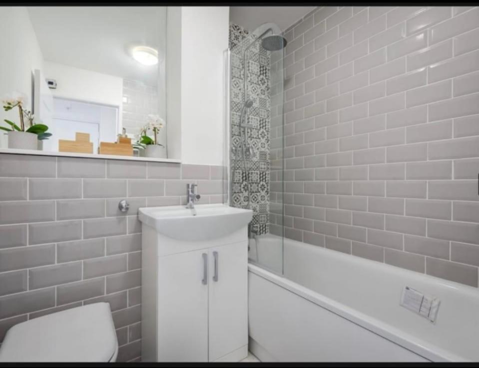 Elegant 1 Bed Flat In Tooting Apartment London