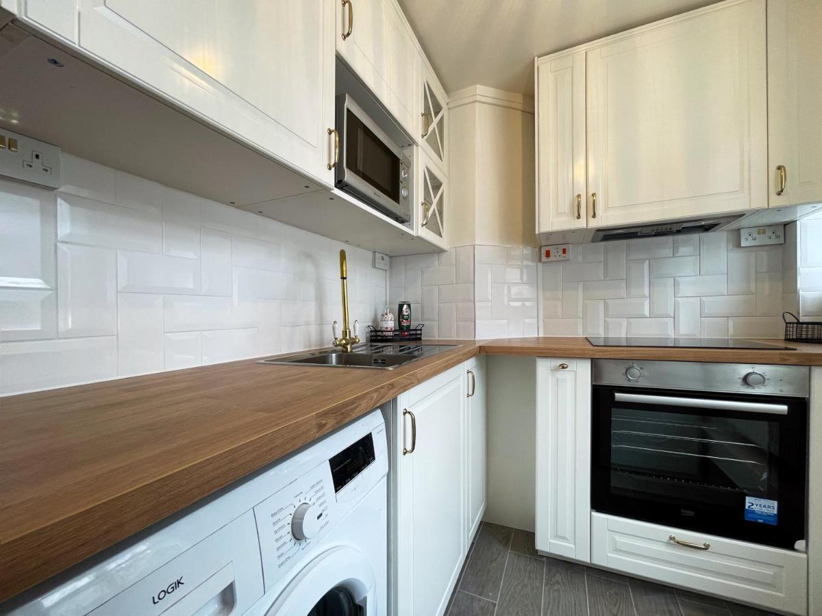 Apartment Lisa's Place Near Kings Cross - 2 Double Beds, 1 Sofa Bed, Great Location, Ideal For Families London