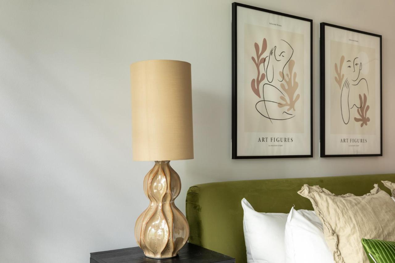 The Aurora's Nest - Lovely 3bdr With Balcony And Study *