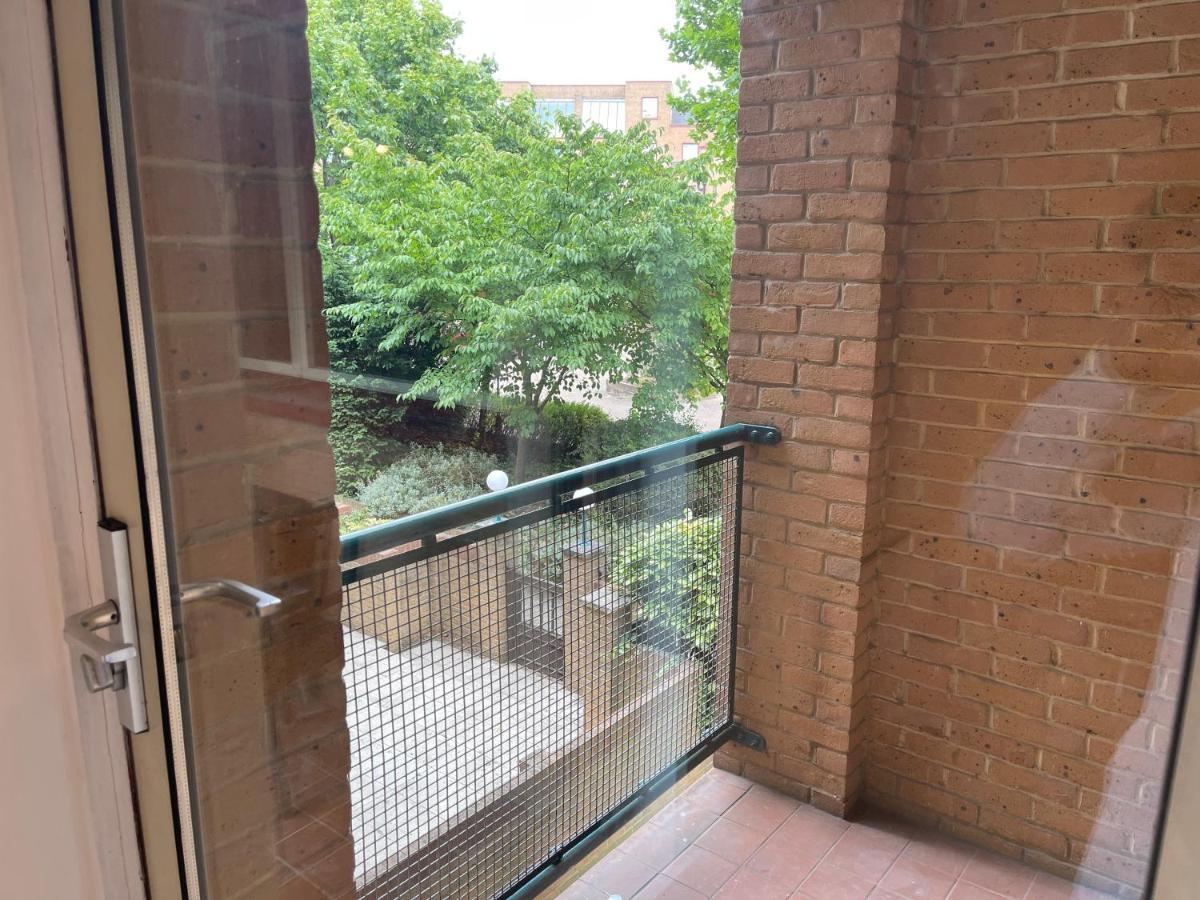 Tower Bridge King Bed En-suite With Parking & Balcony Apartamento Londres