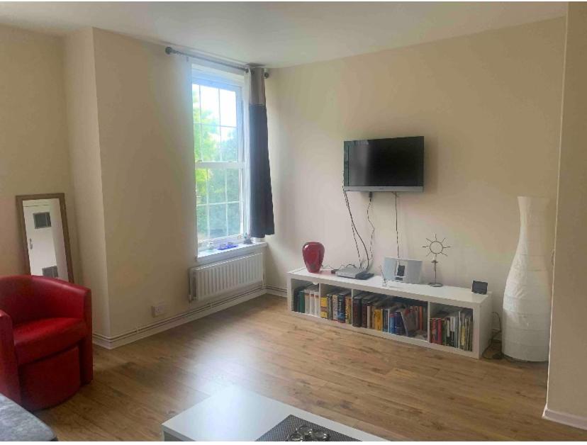 Lovely One Bedroom Apartamento