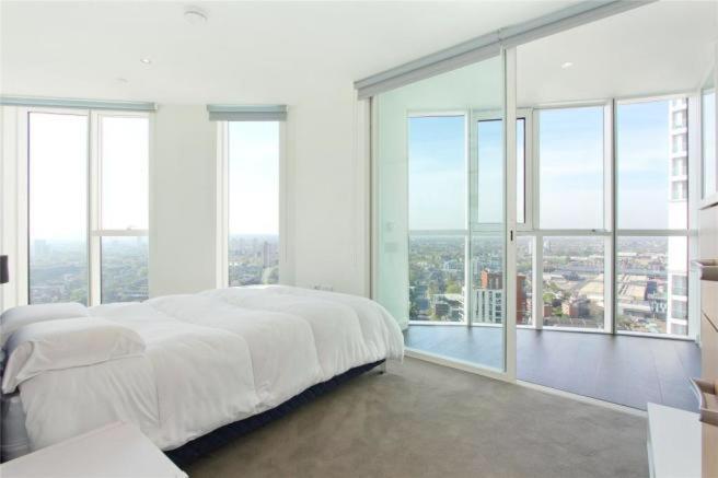 Apartment Luxurious 2 Bed Central *