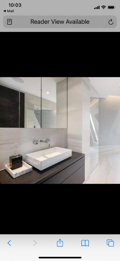 Parliament House - Luxury Penthouse Homestay London