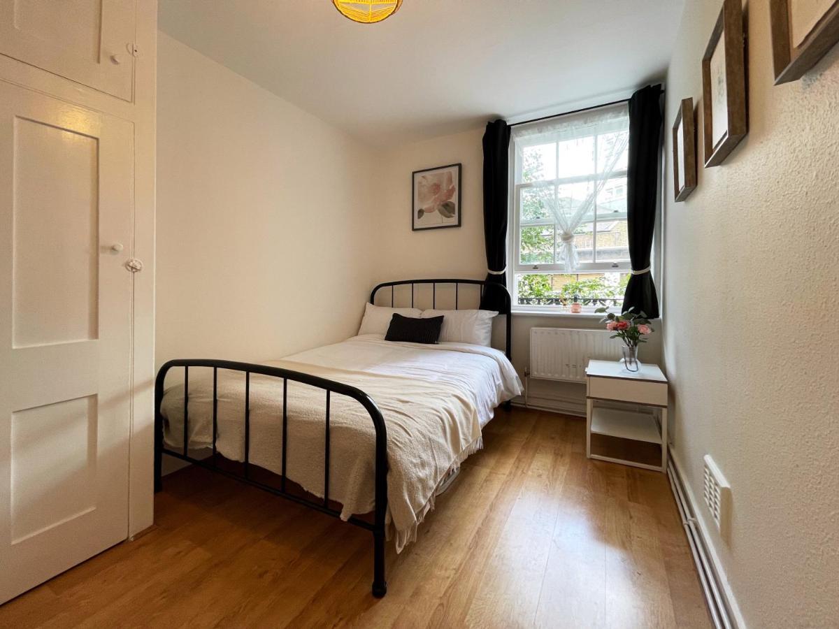 Lisa's Place Near Kings Cross - 2 Double Beds, 1 Sofa Bed, Great Location, Ideal For Families Apartment *