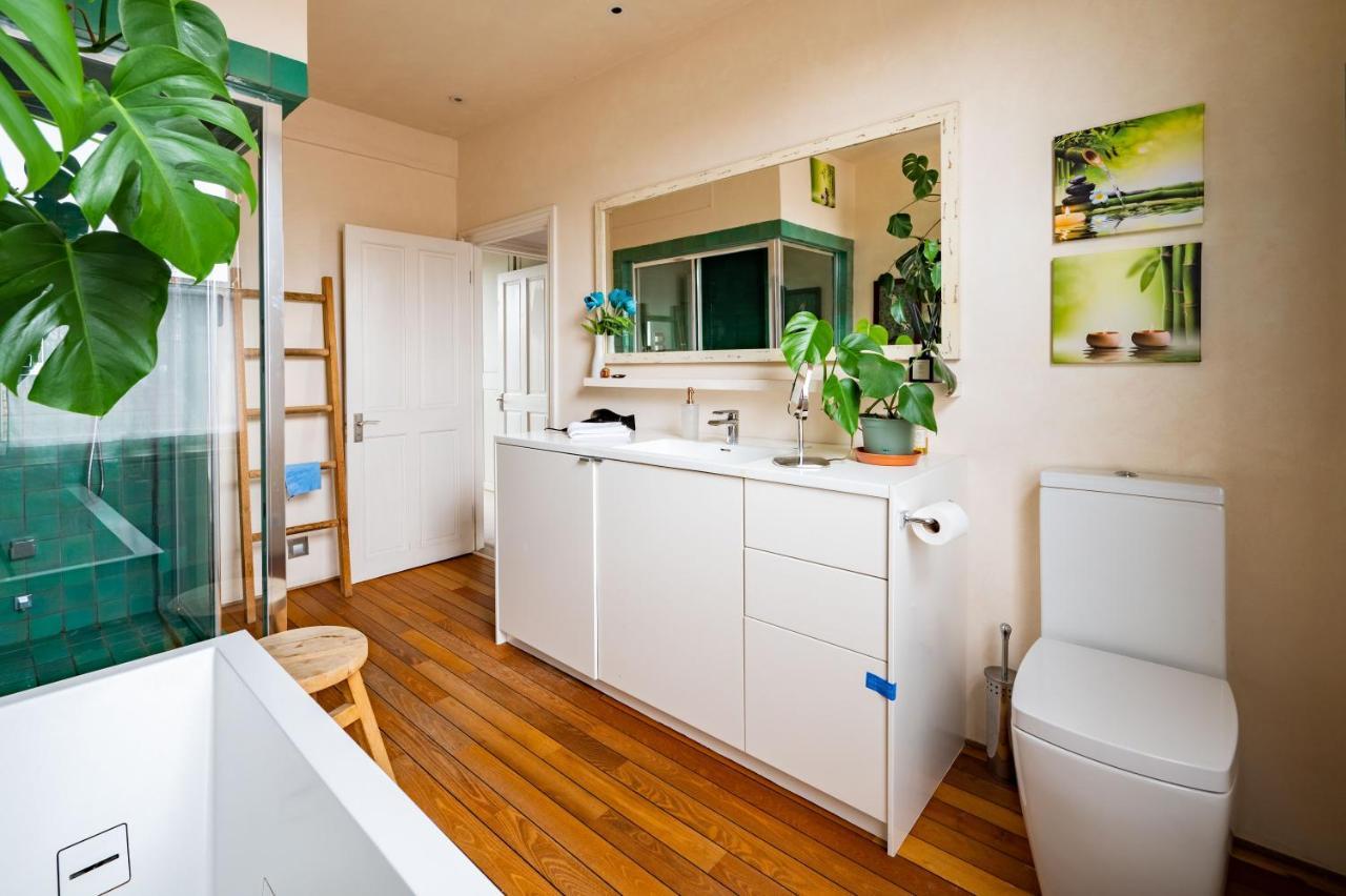 Charming With Roof Terrace In East By Underthedoormat *