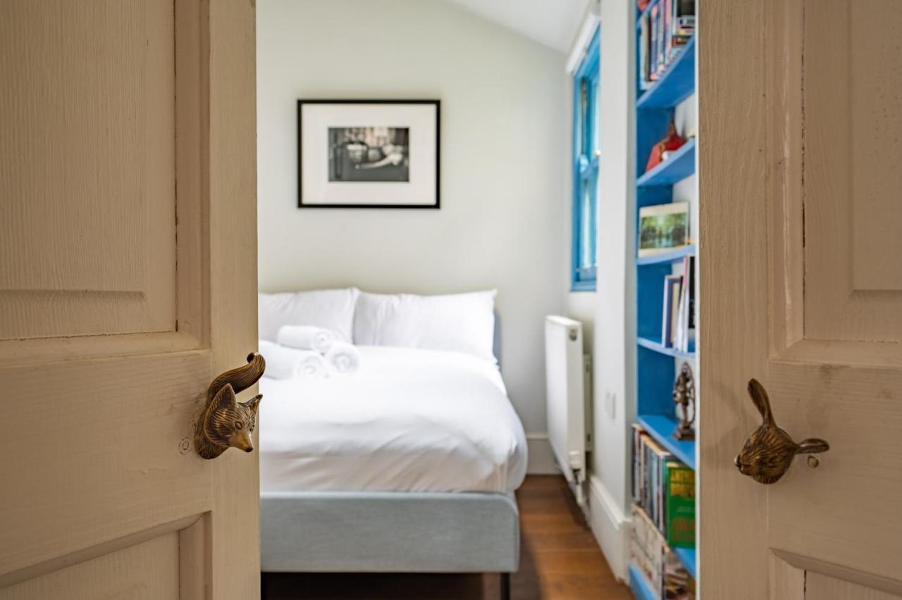 Charming With Roof Terrace In East By Underthedoormat