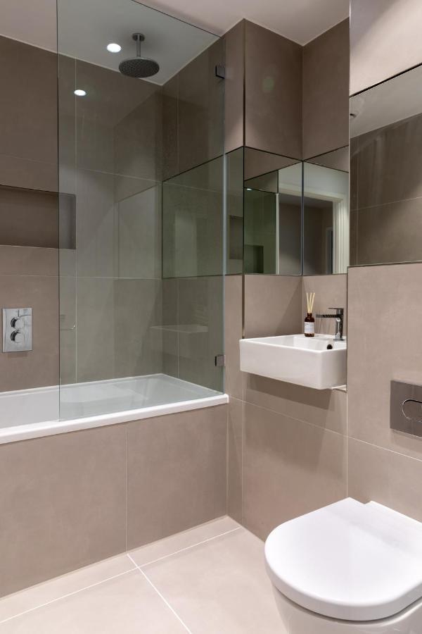 The Aurora's Nest - Lovely 3bdr With Balcony And Study Apartamento Londres