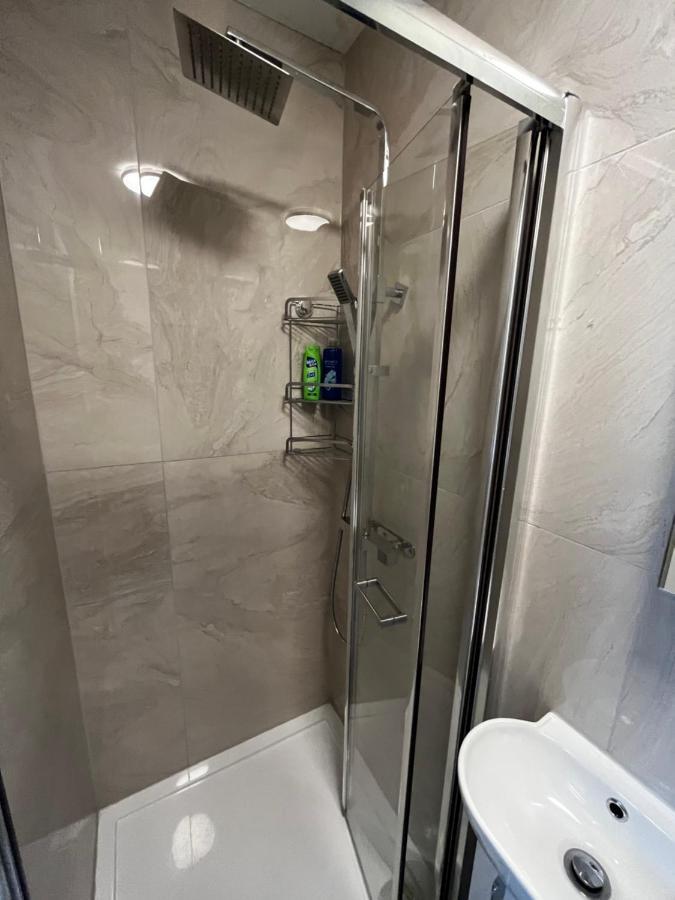 Pods Of Kings Cross -1 Apartment London