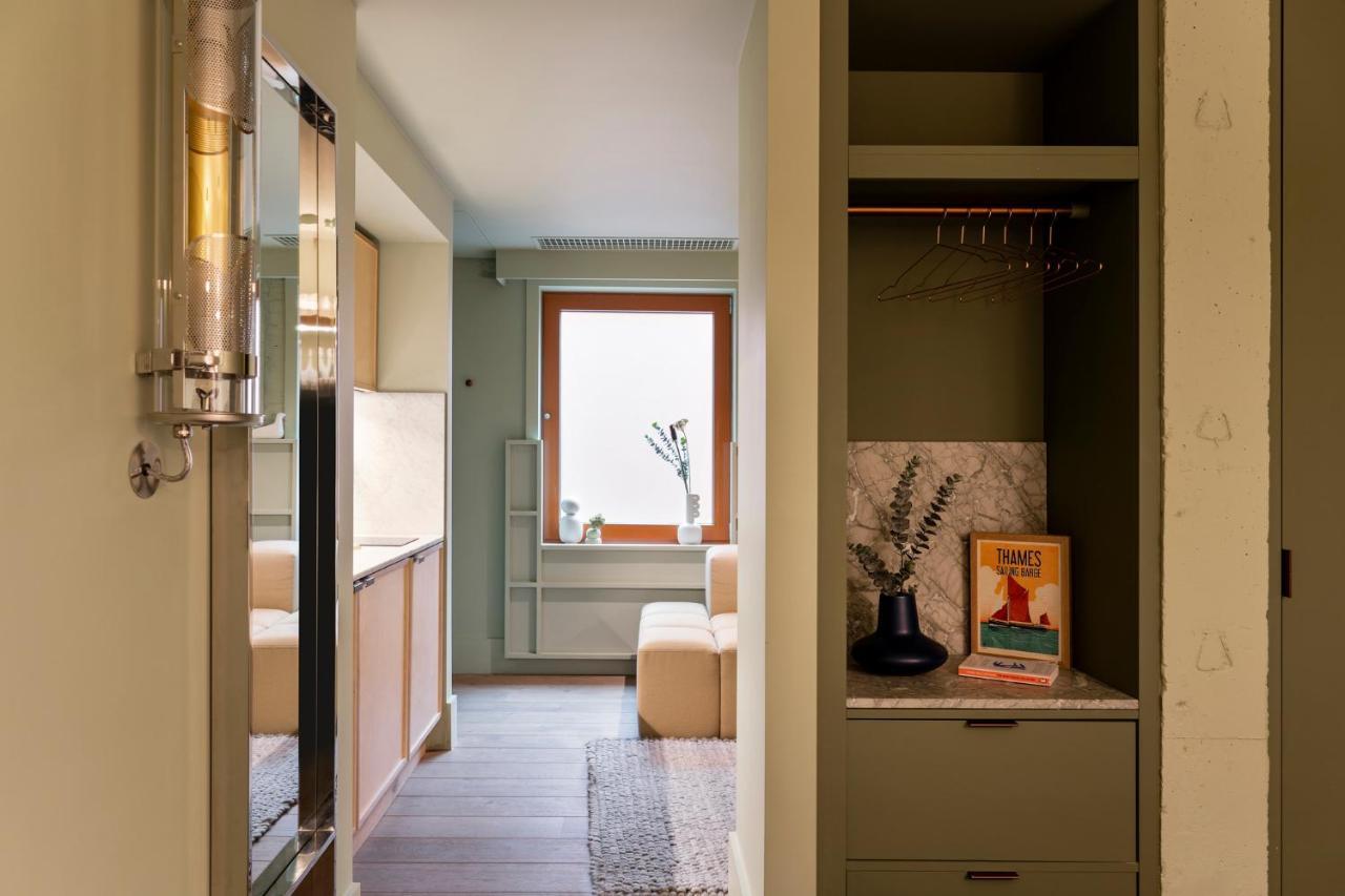 Hotel Locke At Broken Wharf London