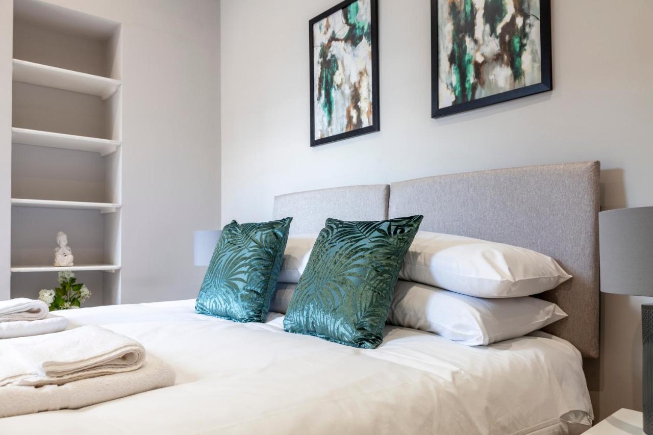 Apartment West Kensington London