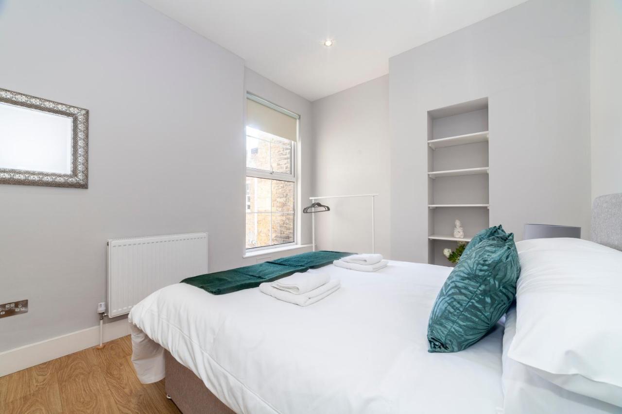 West Kensington Apartment *