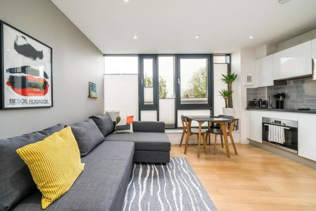 Modern 1 Bedroom In Hackney Wick *