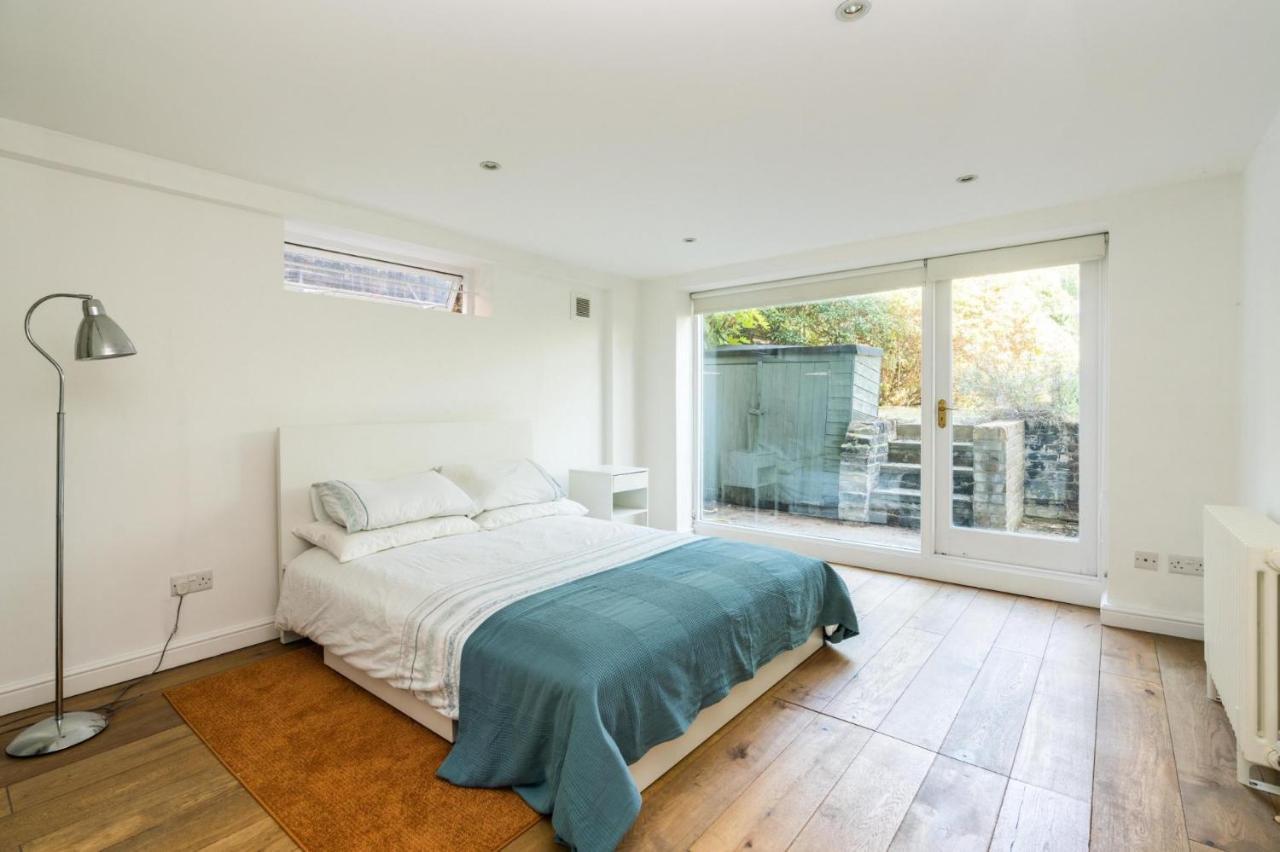 Fantastic 3 Bedroom Flat West Hampstead Apartment *