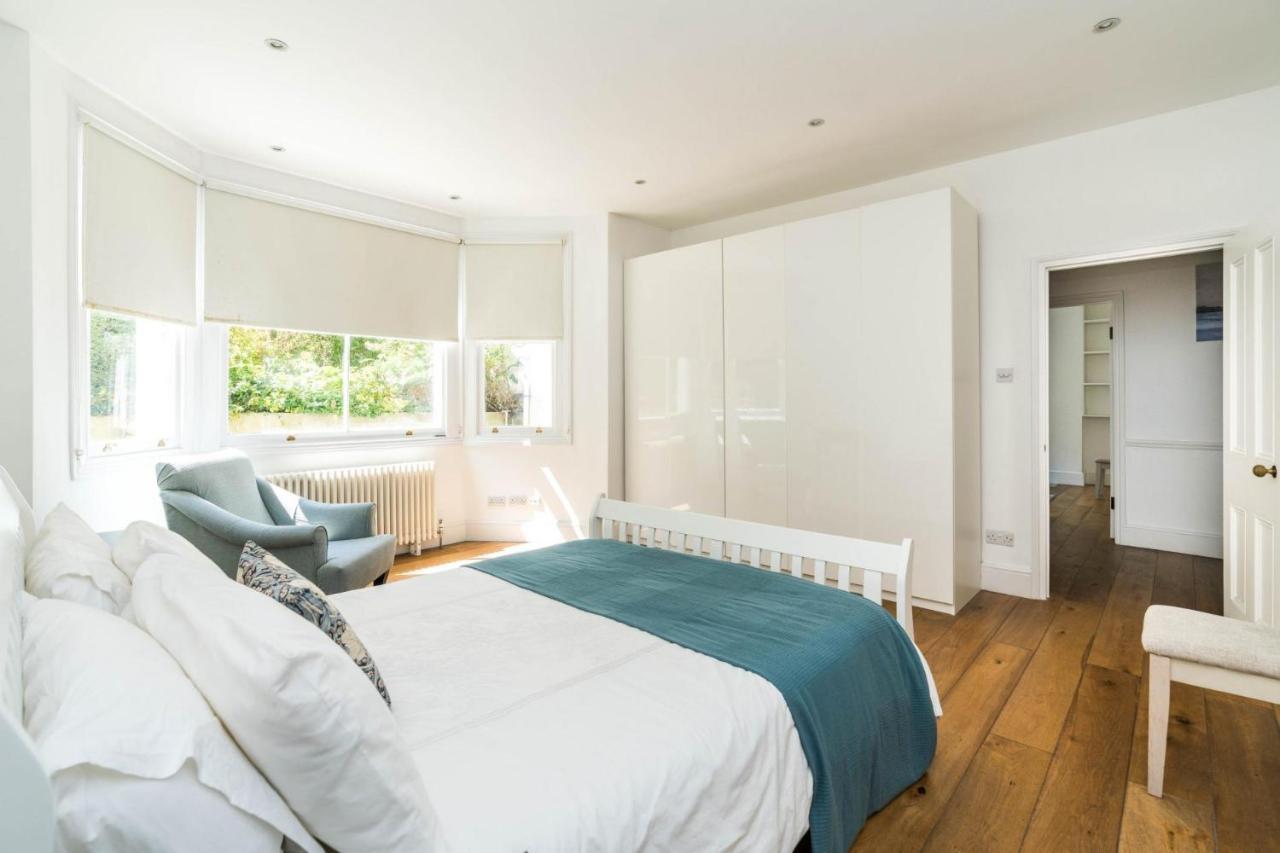 Apartment Fantastic 3 Bedroom Flat West Hampstead London