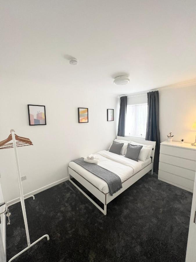 Stunning Flat In Greater Casa de hóspedes