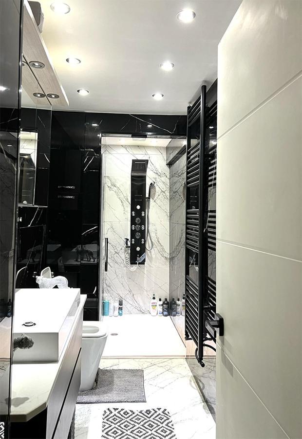 Exclusive South Kensington Apartment *