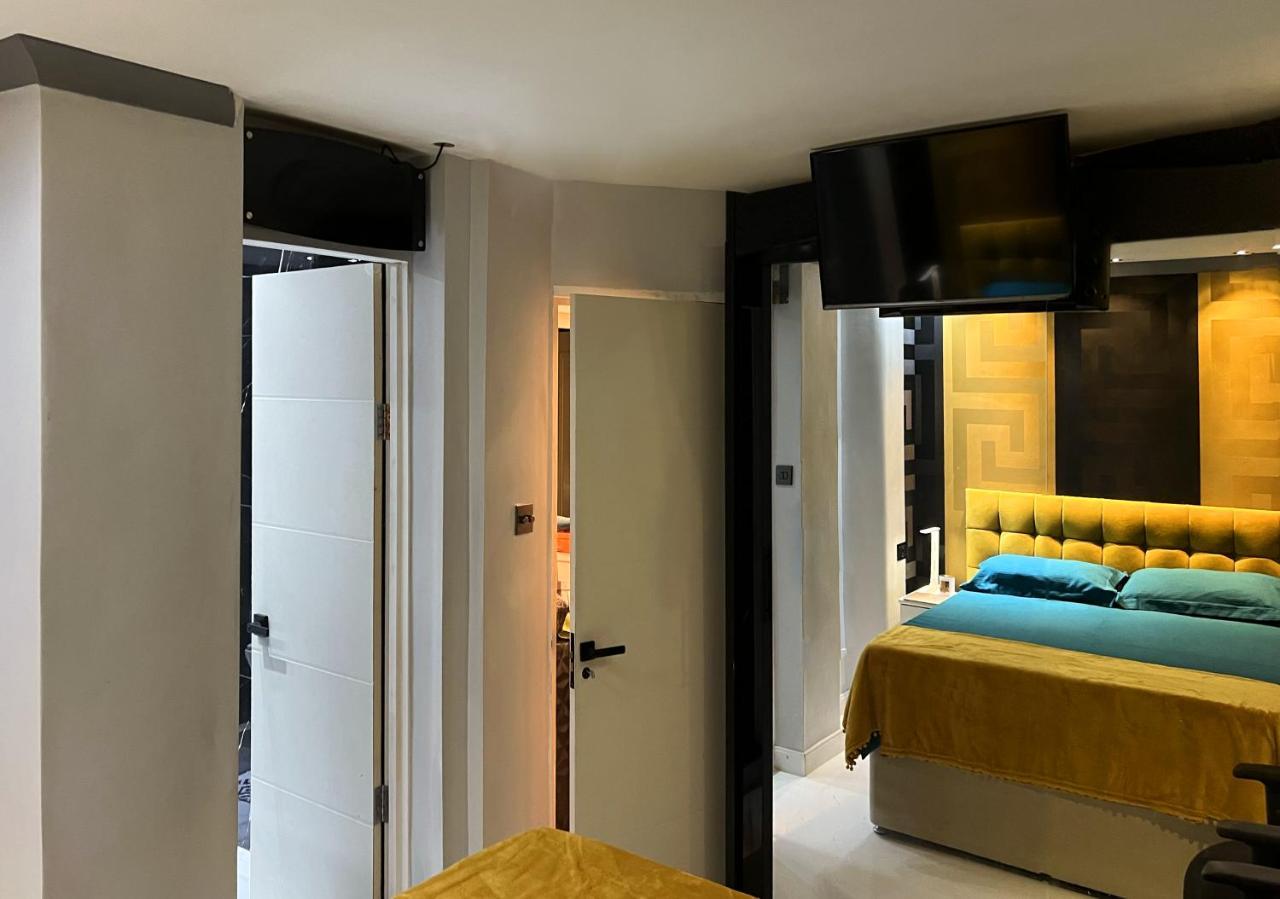 Exclusive South Kensington *