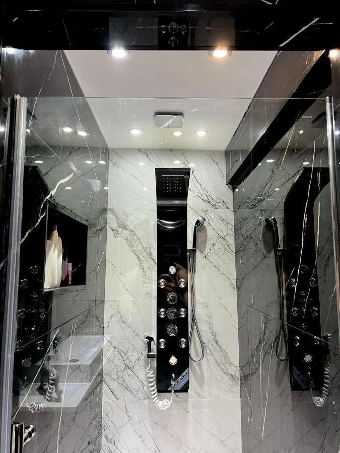 Exclusive South Kensington *