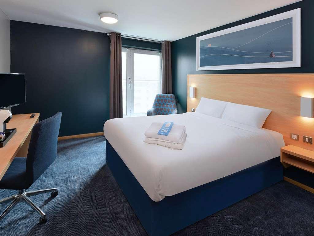 Travelodge Airport London