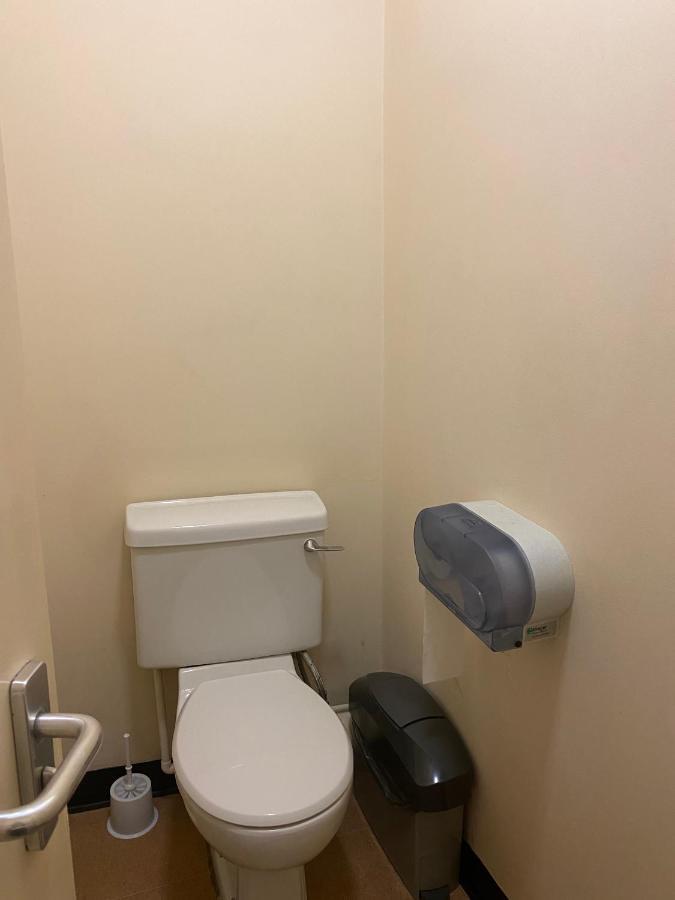 Casa de hóspedes Charming For Students Only, Cricklewood Lane - Sk