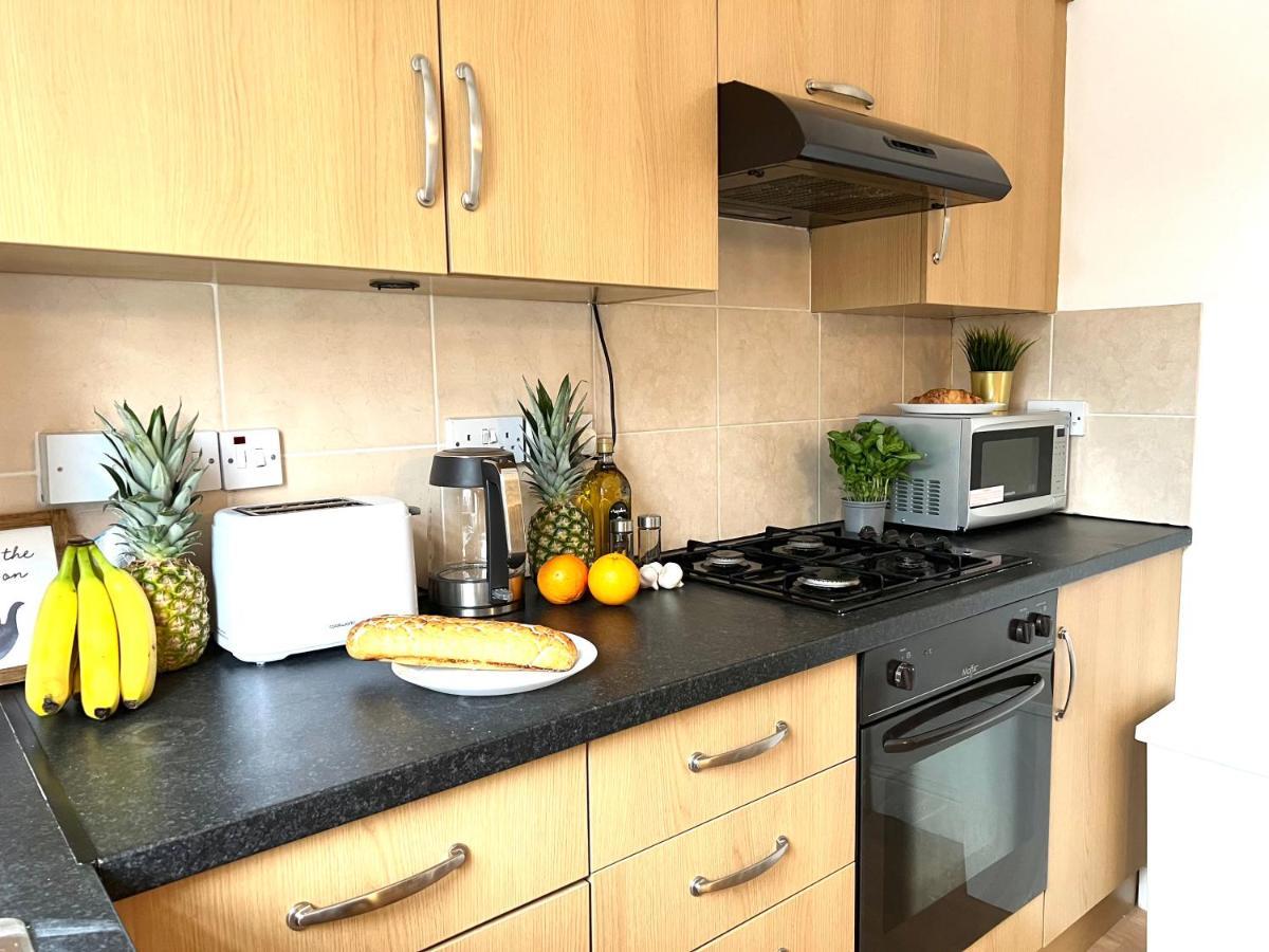 The Peachy-homey The Heart Of Trendy Brixton Apartment