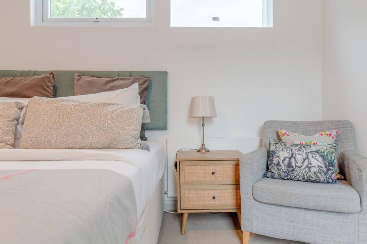 Apartment Cosy 1 Bedroom Near Wimbledon Station *