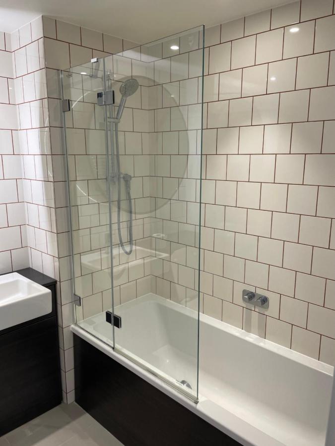 Royal Wharf Apartment London