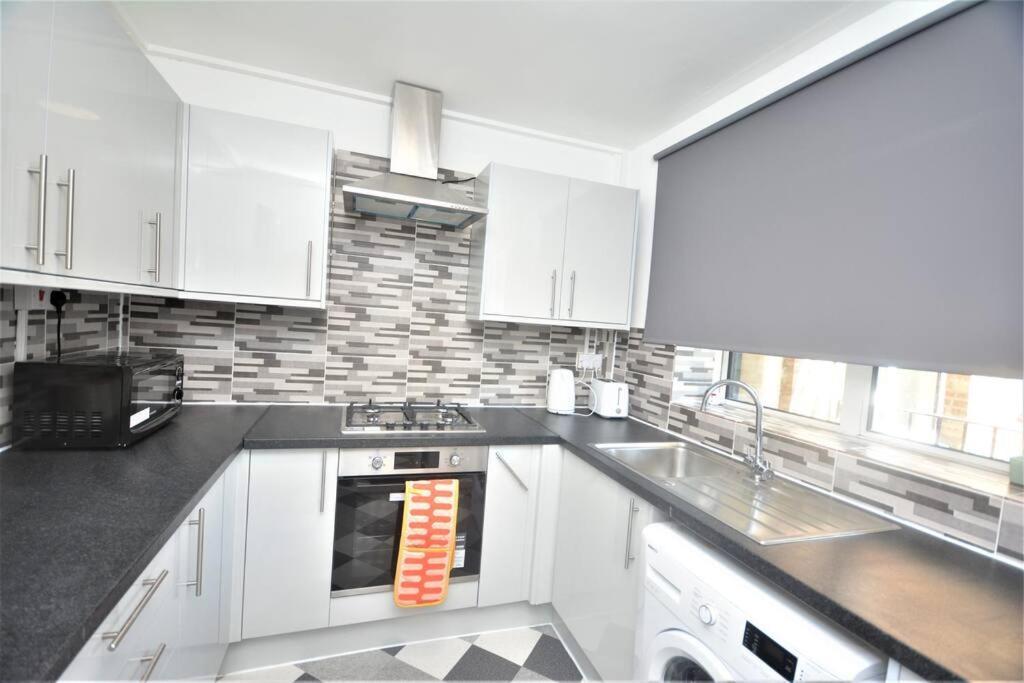 Zone 2 Two Bedroom London