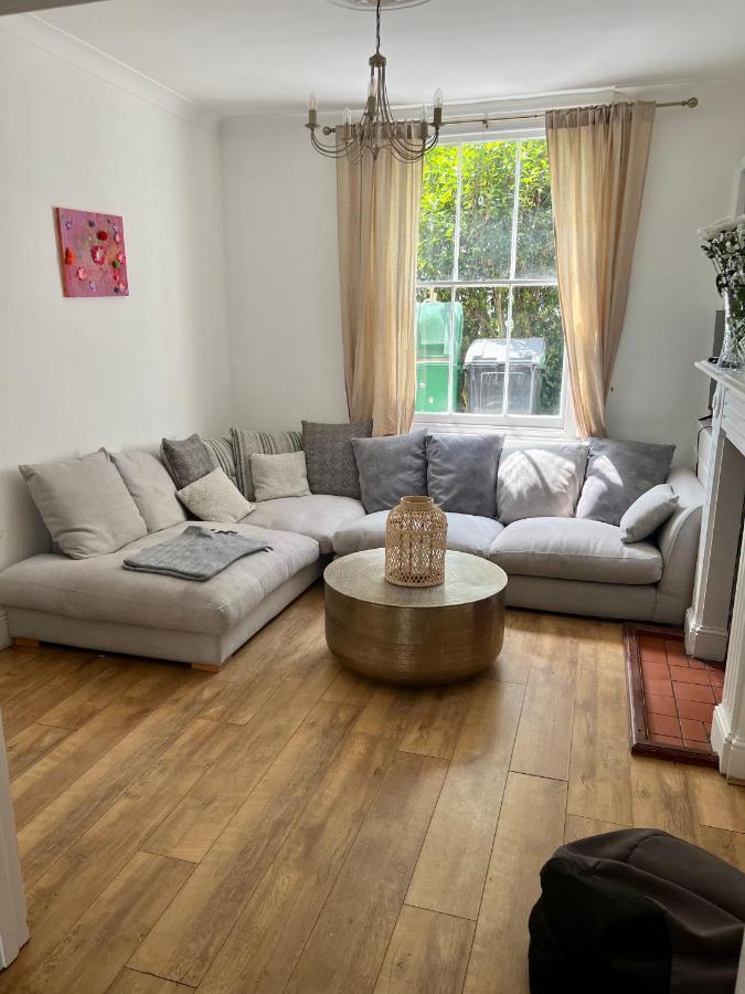 Family With Garden In The Heart Of Hampstead Londres