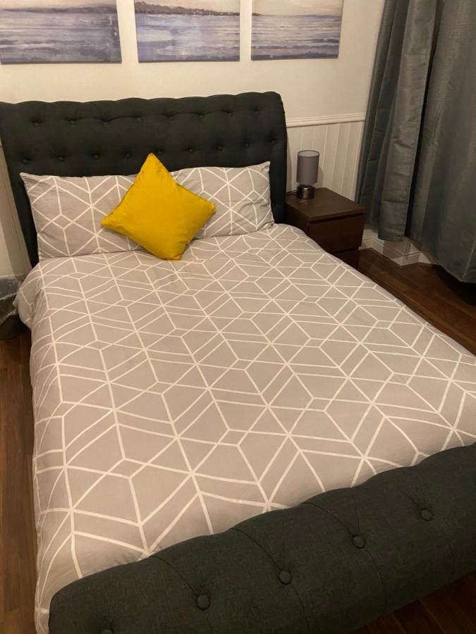 Holiday home Lovely, Recently Refurbished Four Bedroom House..