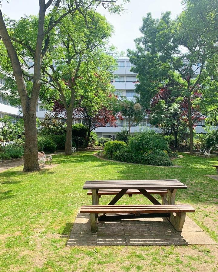 Garden Beautiful Cozy Flat , Recent Decorated. Apartamento Londres