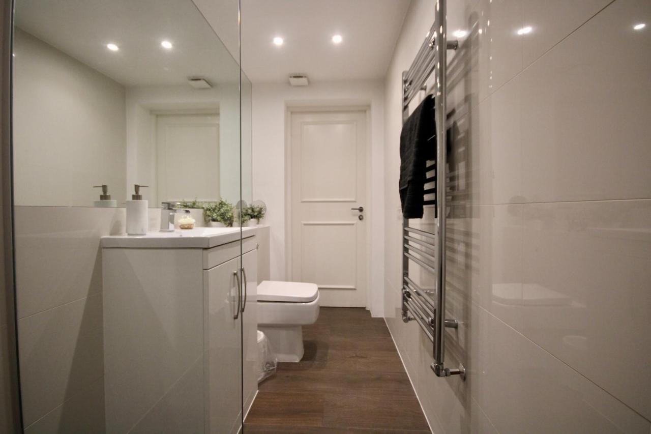 Superb Flat Near Victoria Station Apartment