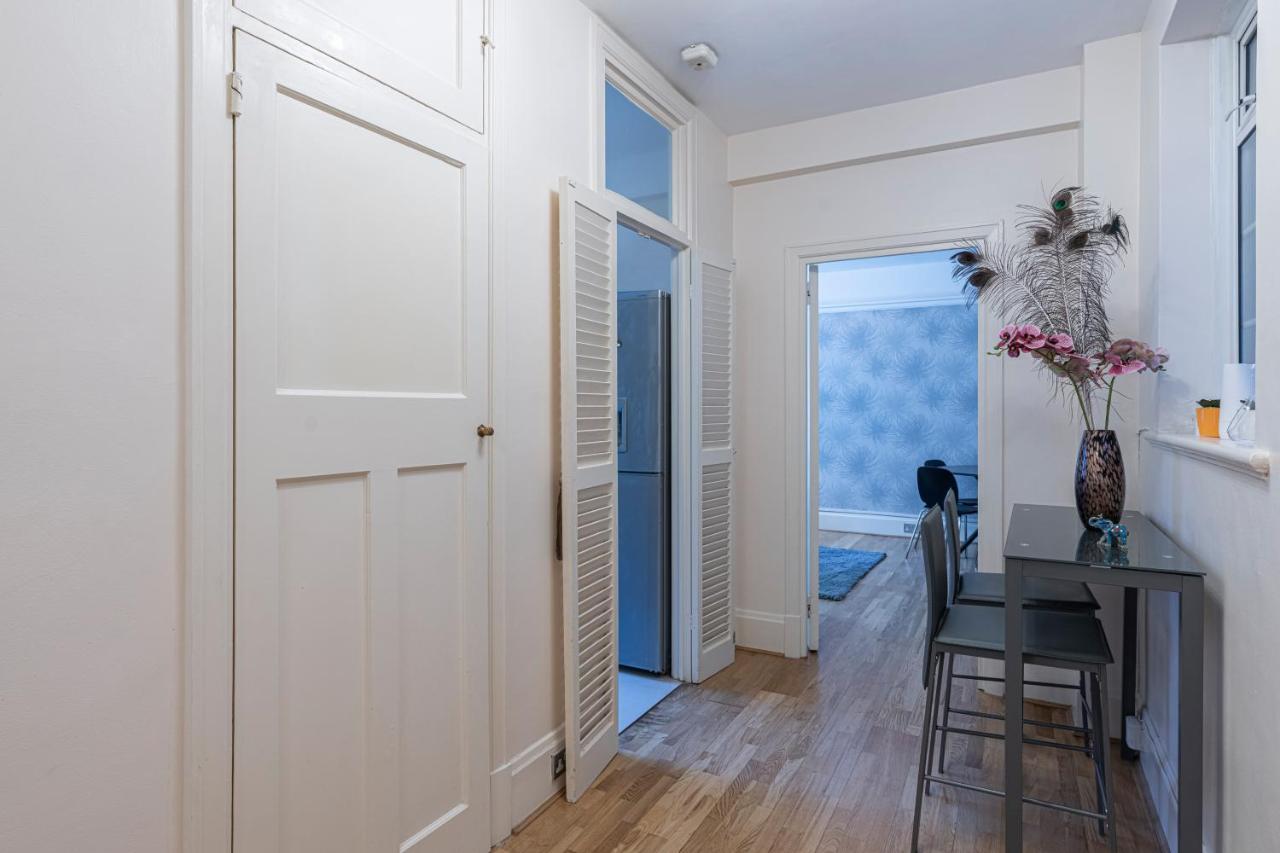 Apartment Charming 2 Bedroom Flat In Kensington High Street *