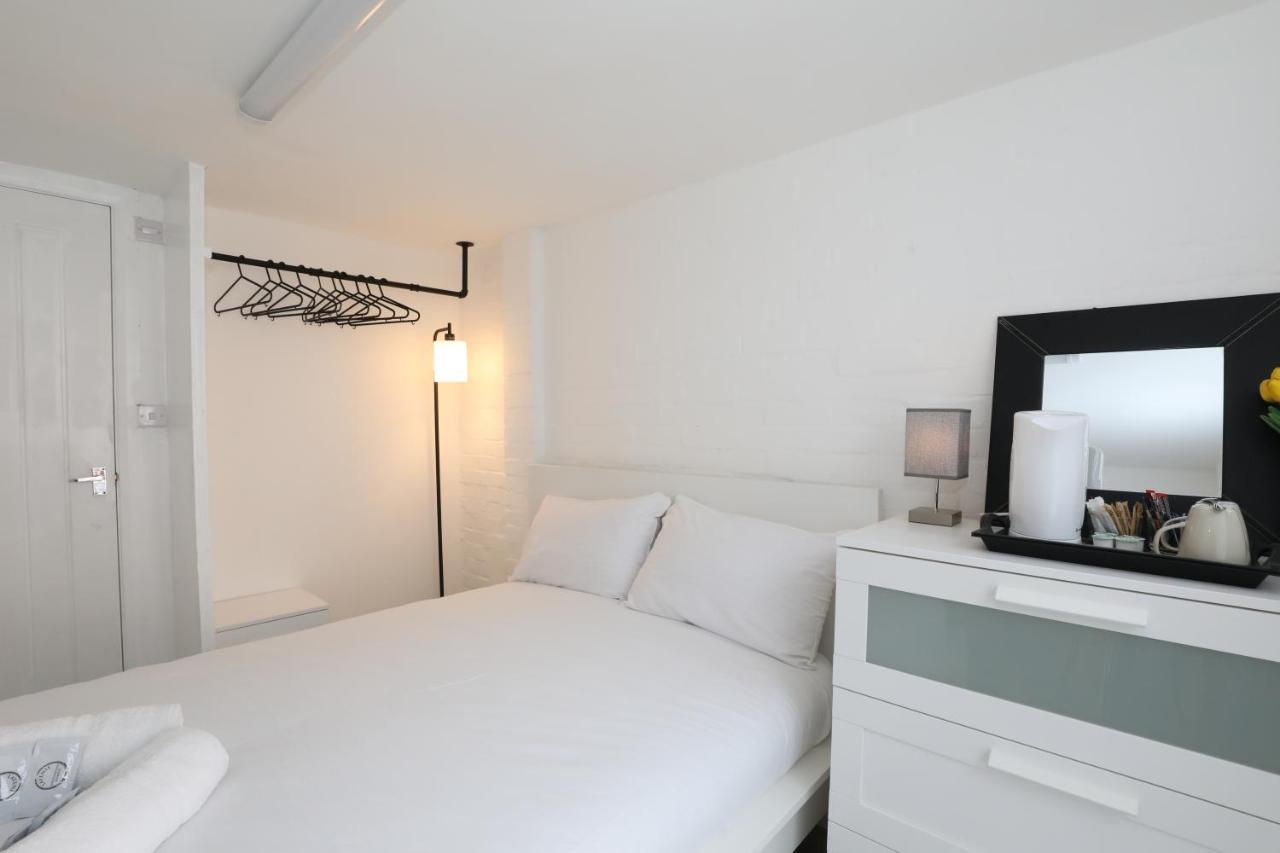 Anchor 3* London
