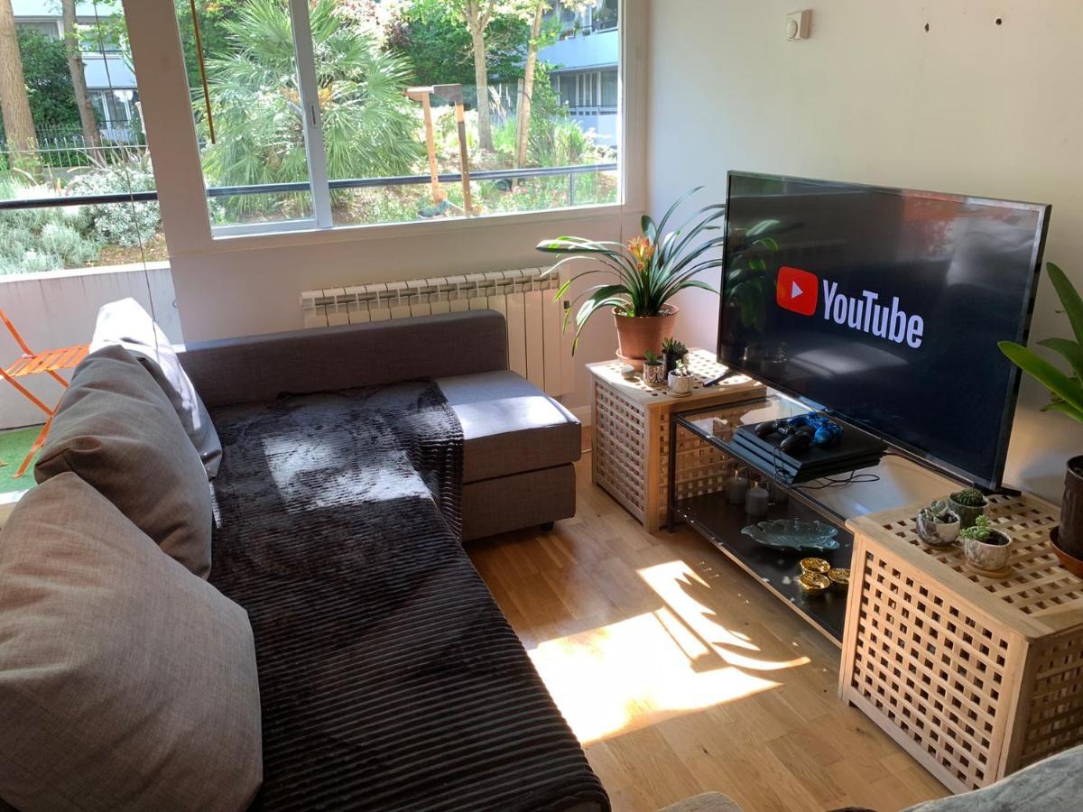 Garden Beautiful Cozy Flat , Recent Decorated. Apartamento Londres