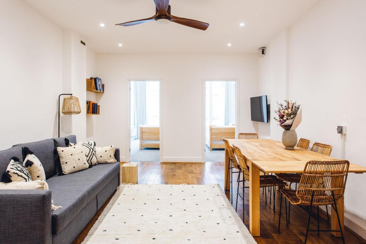 2 Bedroom Right On Trafalgar Square Apartamento *