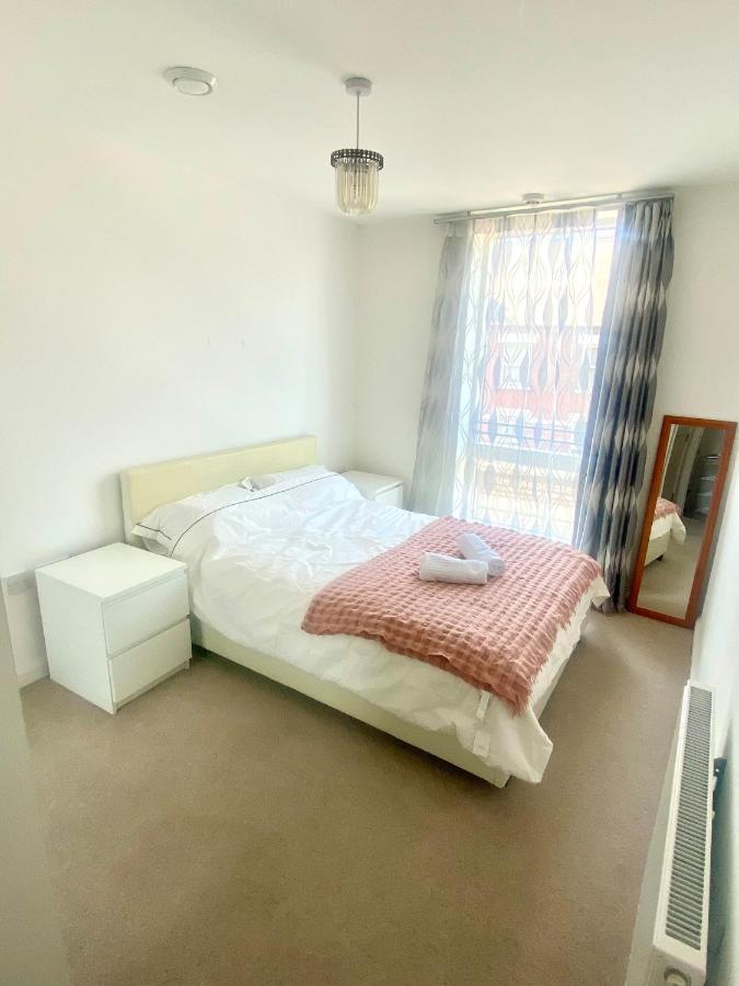 Apartment Stylish 2bed2bath Flat Roof Garden View