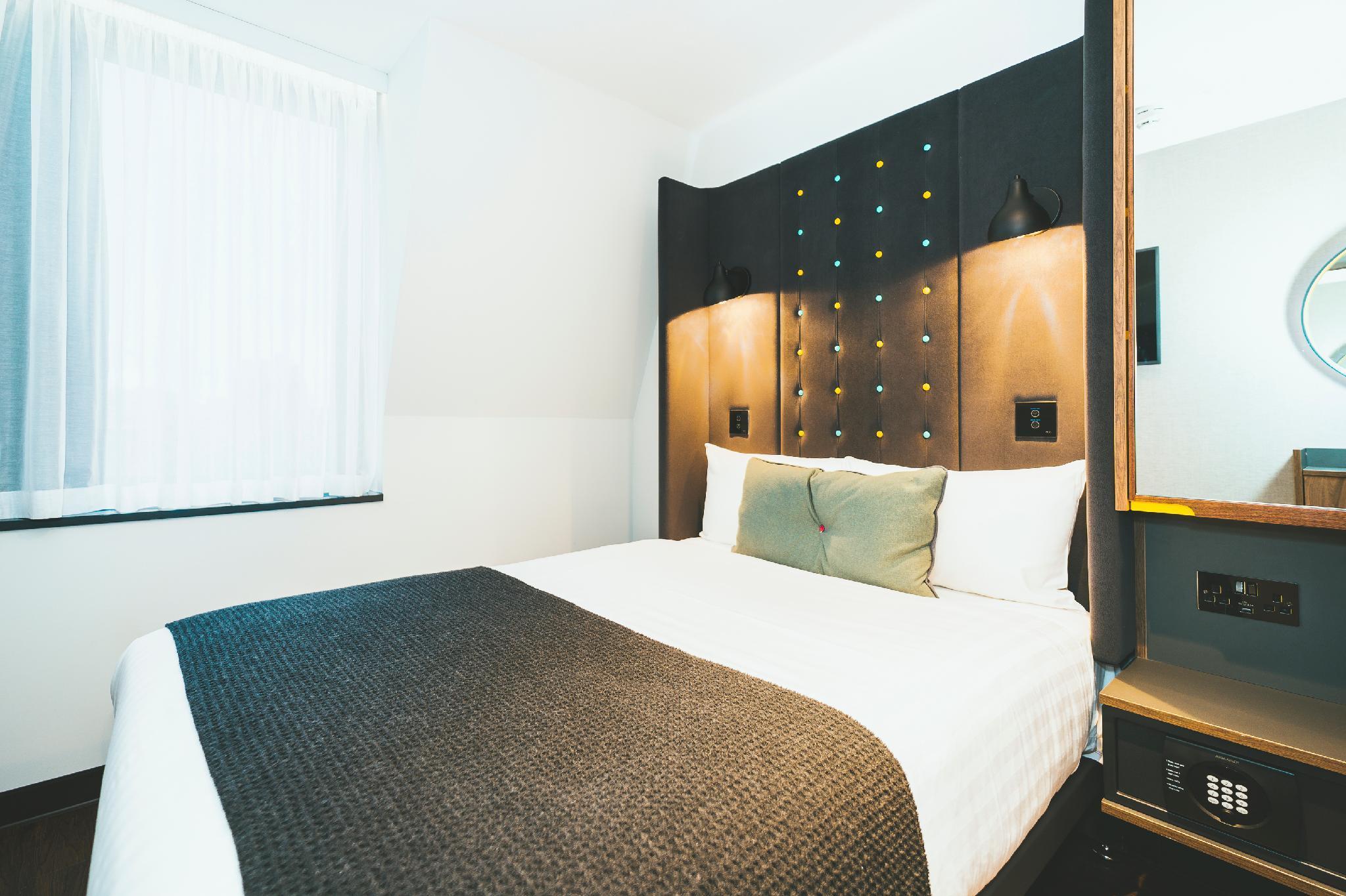 Point A Liverpool Street 3* London