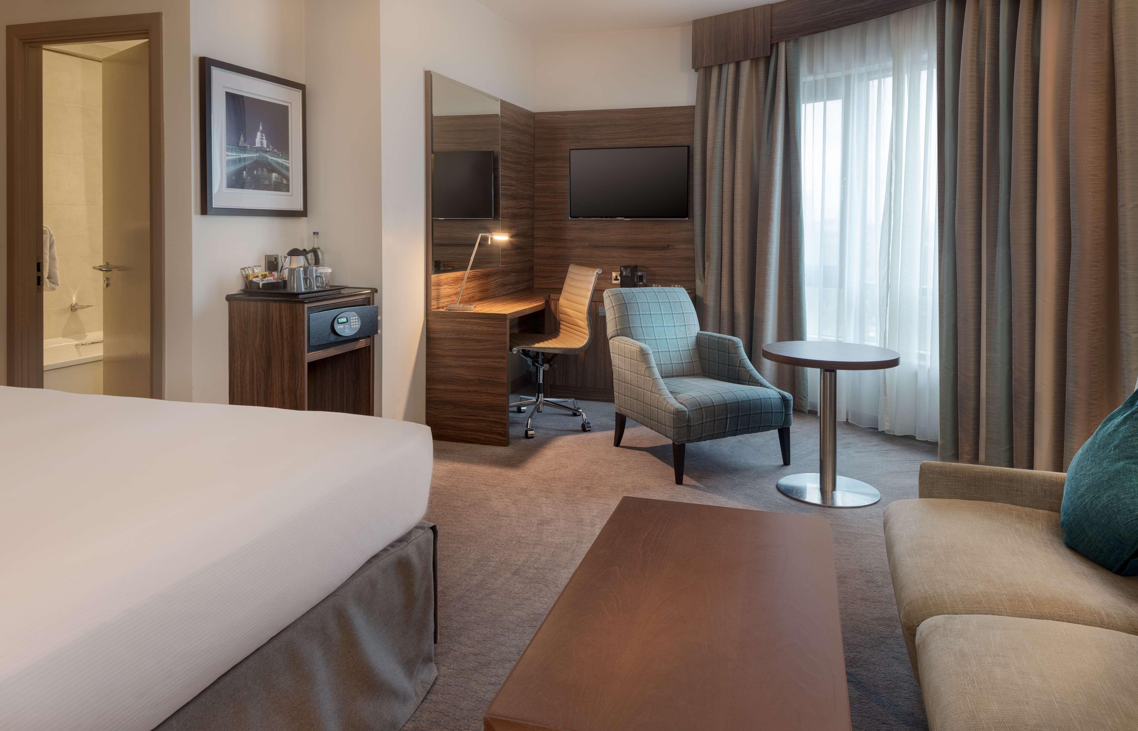Doubletree By Hilton Angel Kings Cross Hotel 4*